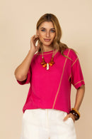Blusa Malha com Recortes Contrastantes