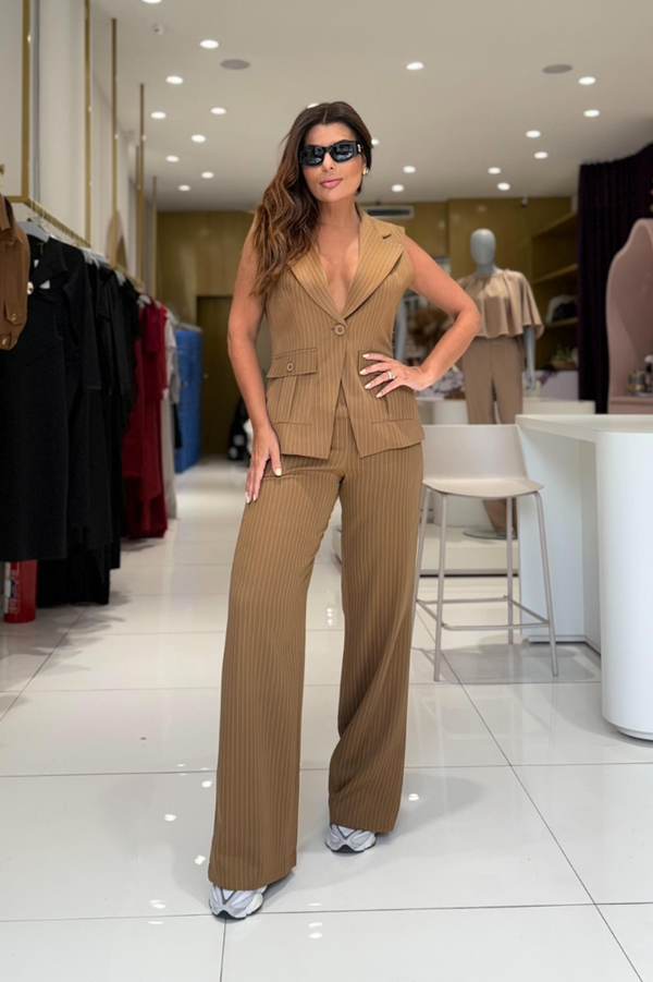 Conjunto Colete Blazer Calça Savira Marrom